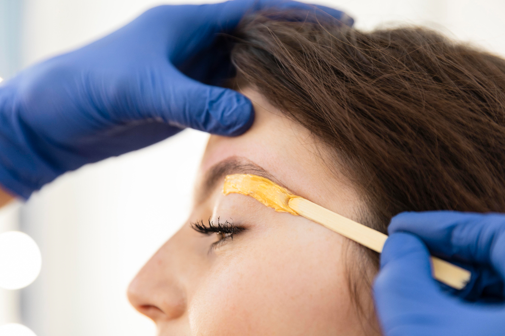 Do’s & Don’ts for Maintaining Your Brow Wax