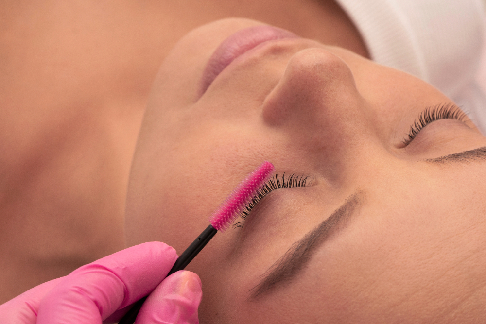 Lash Sanitation Guide: Tips for Maintaining Hygiene While Wearing Classic Lash Extensions