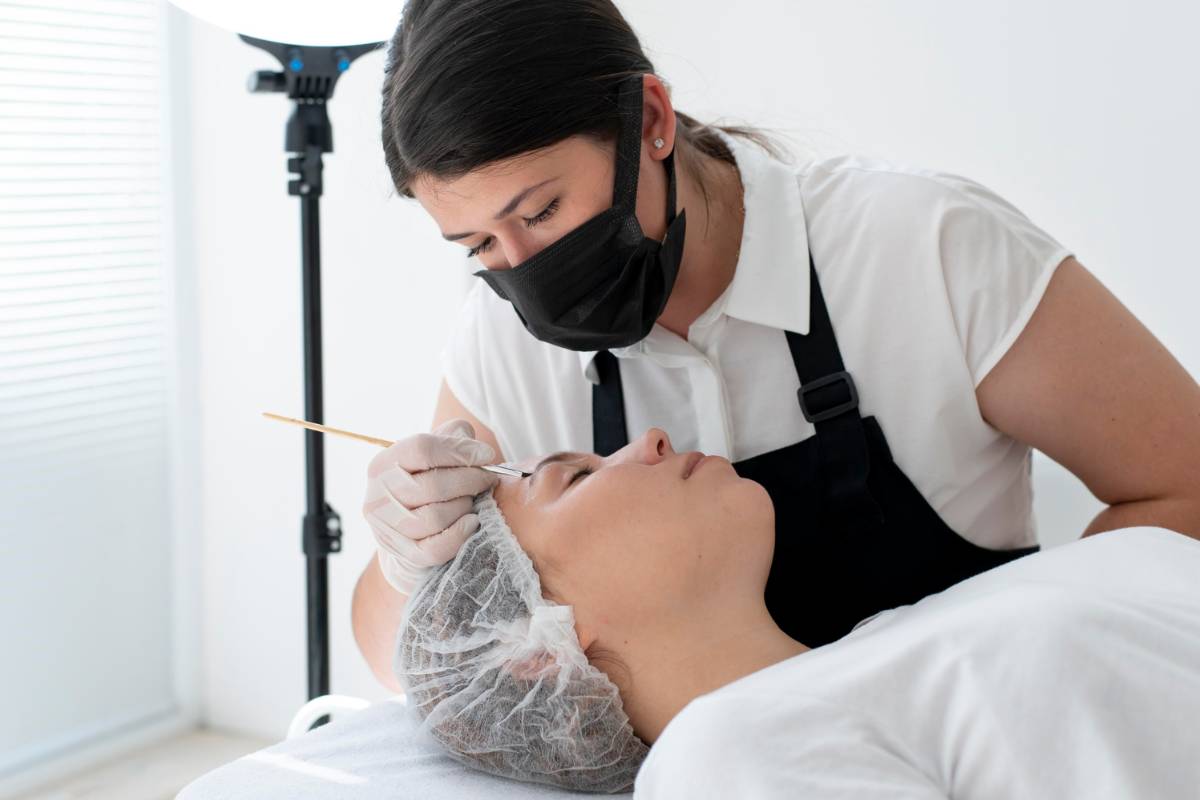 Finding Your Brow Artist: Tips for Choosing the Right Brow Specialist